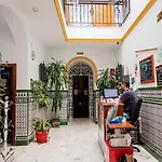 Triana Backpackers Séville