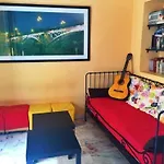 Triana Backpackers