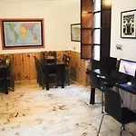 بيت شباب Triana Backpackers إشبيلية
