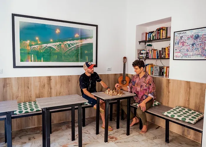 Triana Backpackers